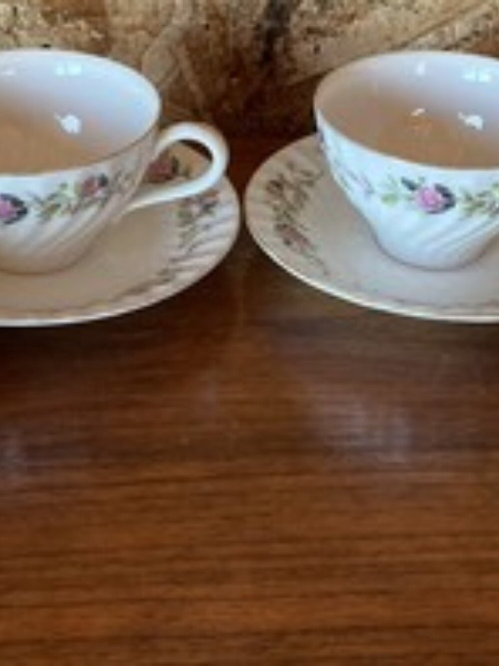 4 VINTAGE CREATIVE FINE CHINA #2345 JAPAN Tea Cups And Saucers Plate Pink Floral